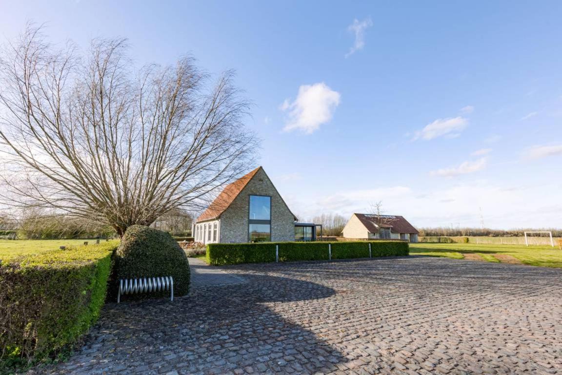 Schravenhoek Met Indoorzwembad En Sauna Veurne Buitenkant foto