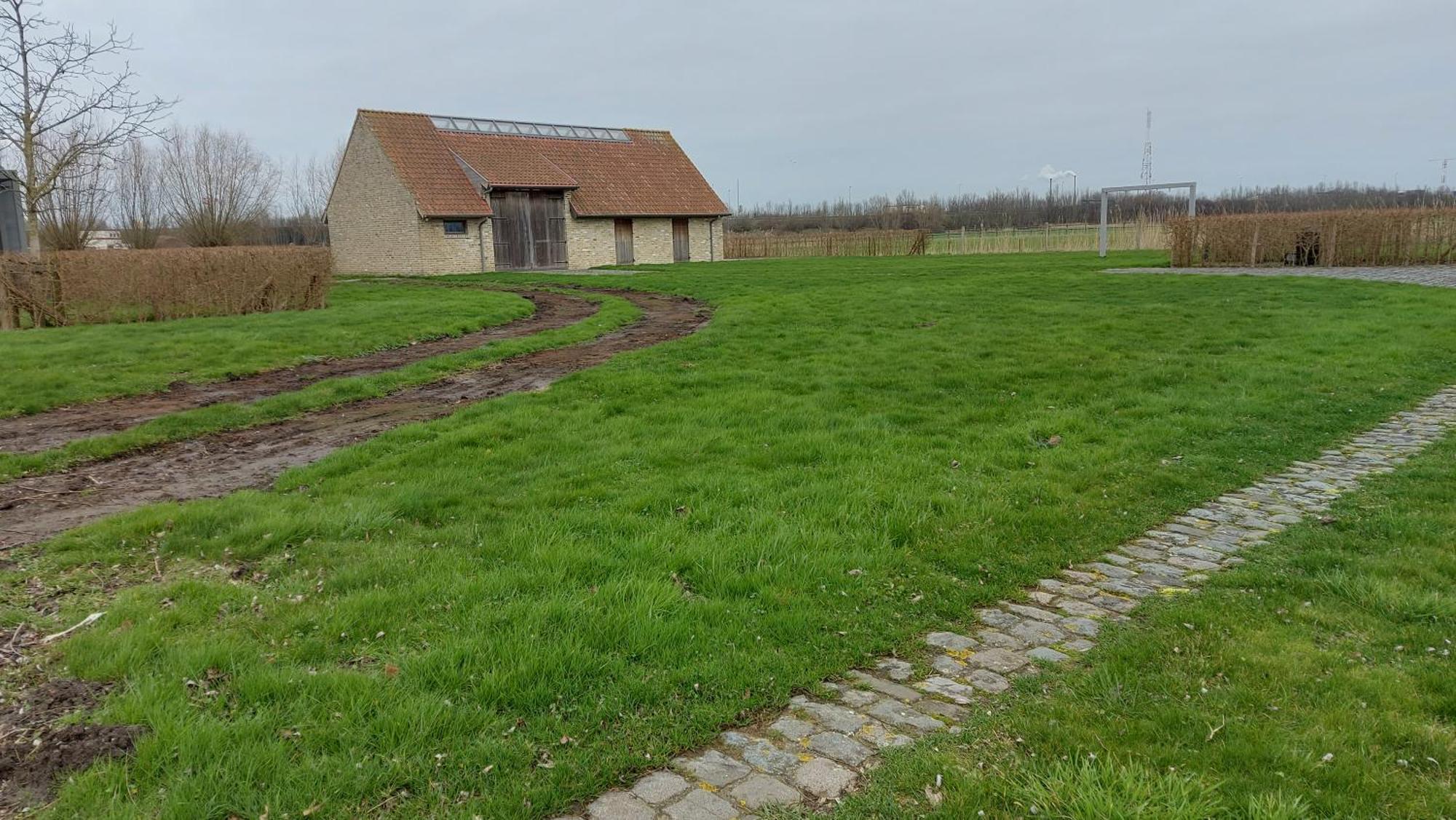 Schravenhoek Met Indoorzwembad En Sauna Veurne Buitenkant foto